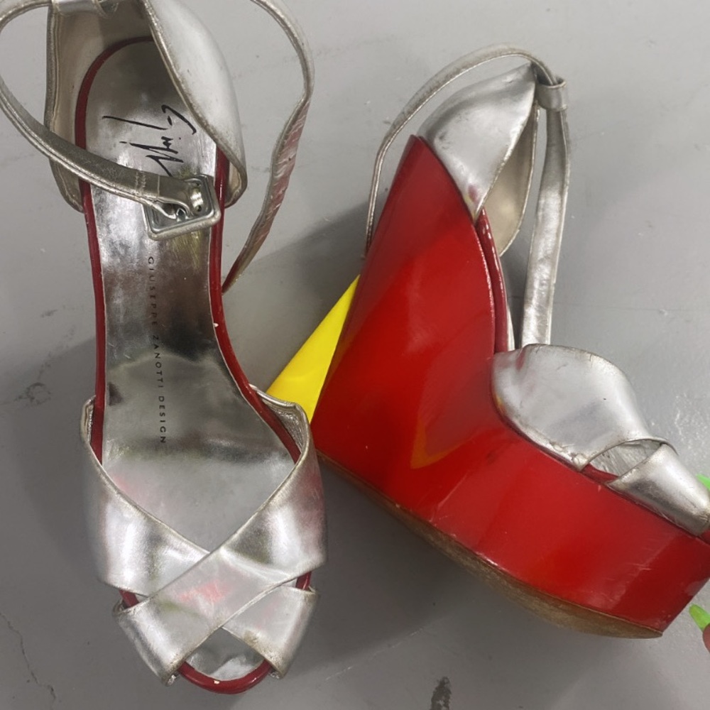 Giuseppe Zanotti